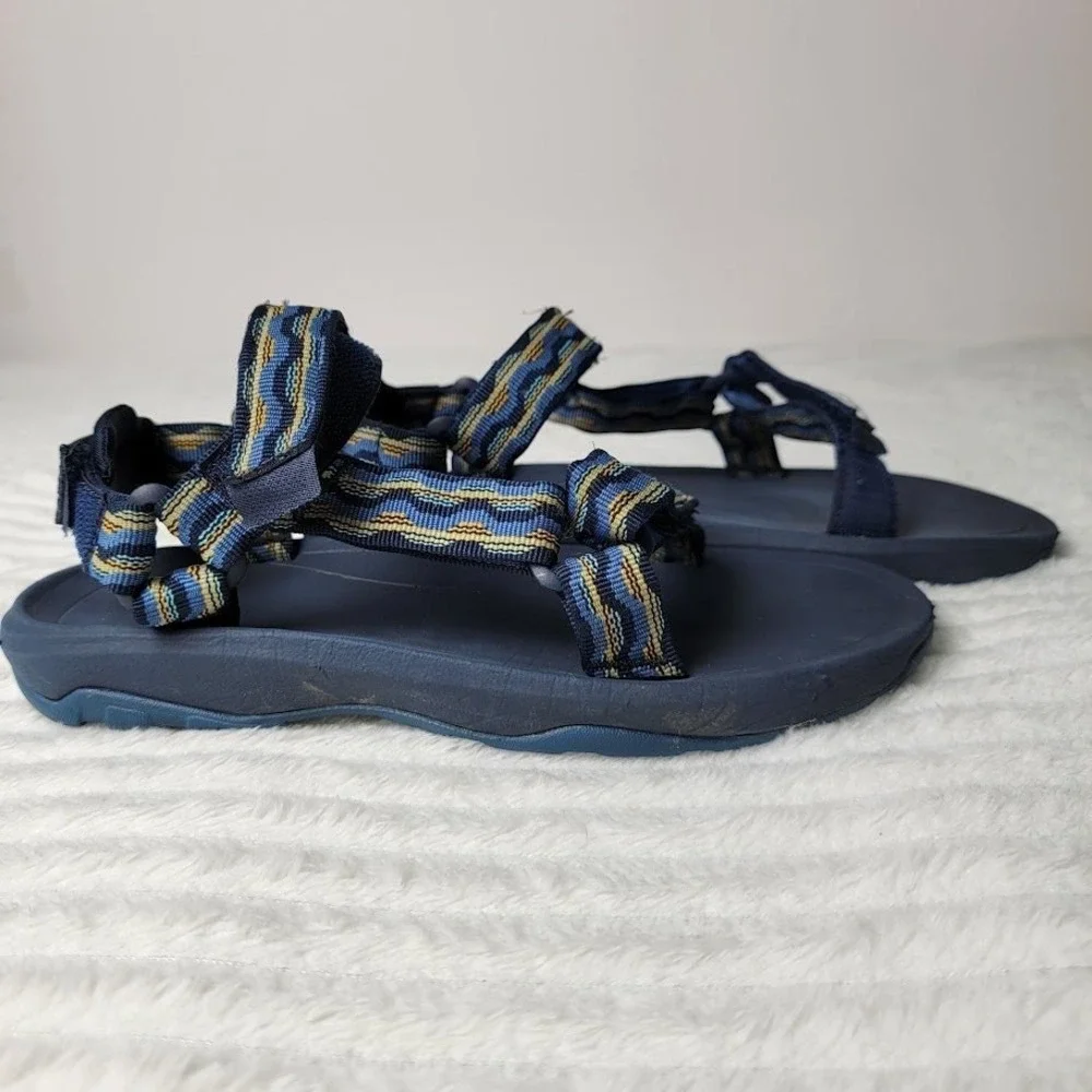 Teva Men's Blue Sport Sandals Size 5 Strappy Outdoor Hiking Trail Water Gorpcore
